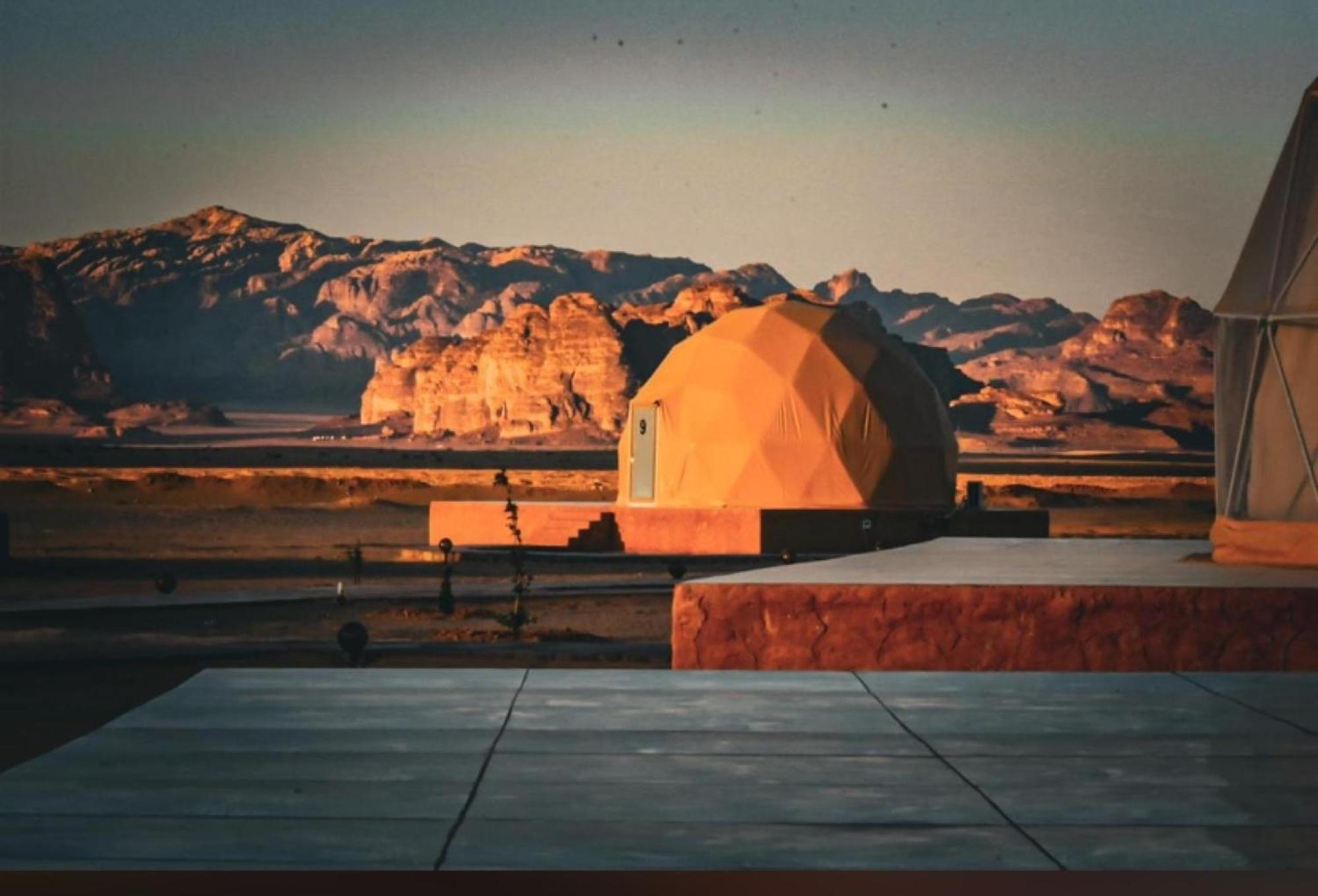 Julia Rum Luxury Camp Wadi Rum Exterior foto